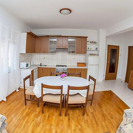 Apartments Damir Kaštel Štafilić Eksteriør bilde