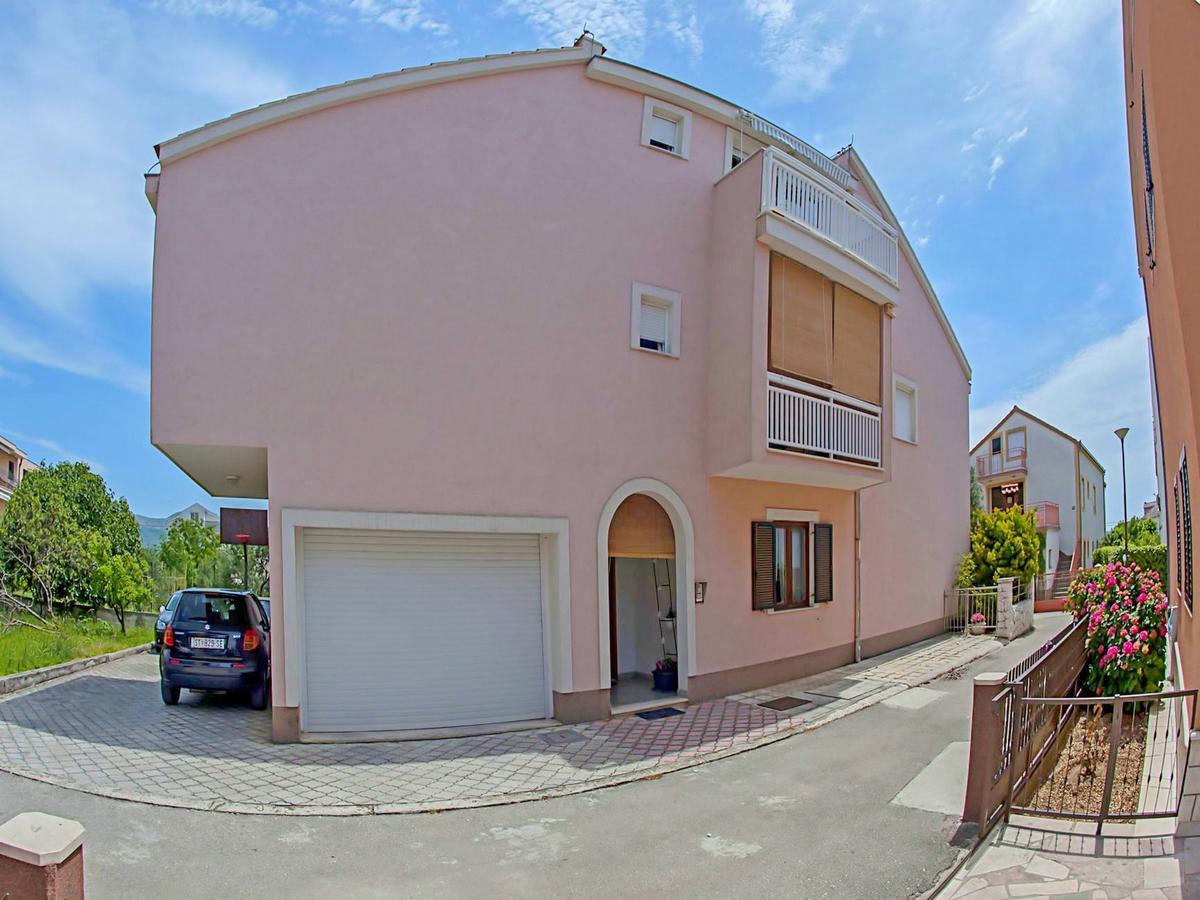 Apartments Damir Kaštel Štafilić Eksteriør bilde
